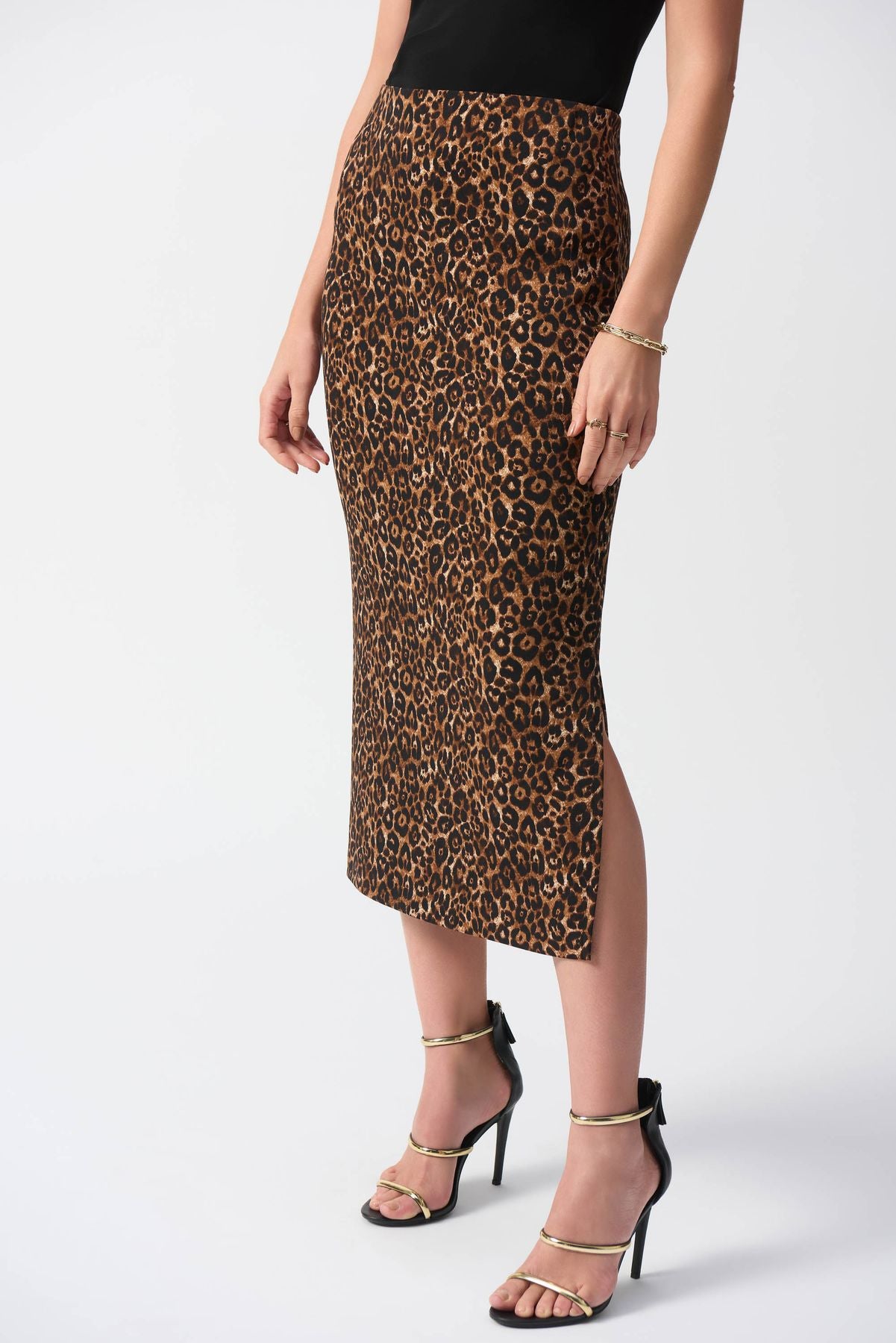 244260 Gonna in maglia effetto seta con stampa animalier