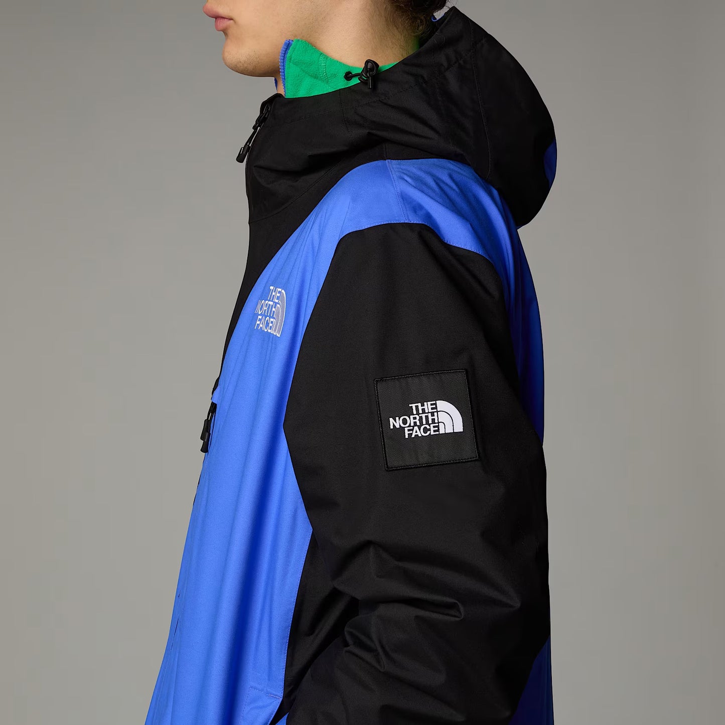 TNF X Yinka Ilori 2L Rain Shell a due strati unisex